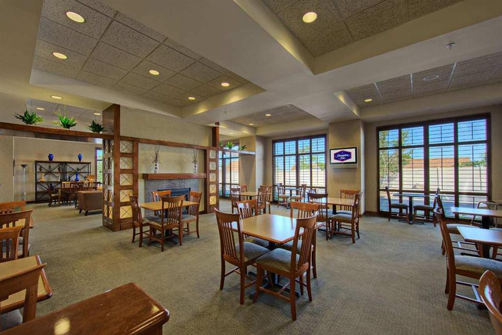 Hampton Inn Tooele レストラン 写真