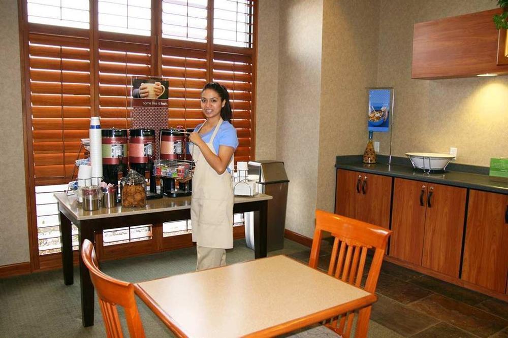 Hampton Inn Tooele レストラン 写真